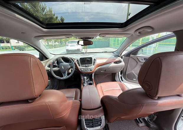 Chevrolet Malibu 2018 — լուսանկար 12