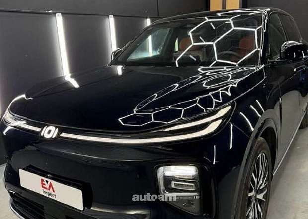 Changan Nevo Q07 2025 — photo 3