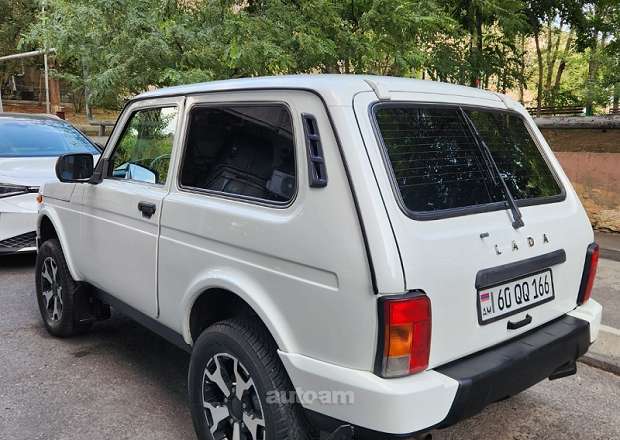 VAZ (Lada) 2121 NIVA (4x4) 2015 — photo 5