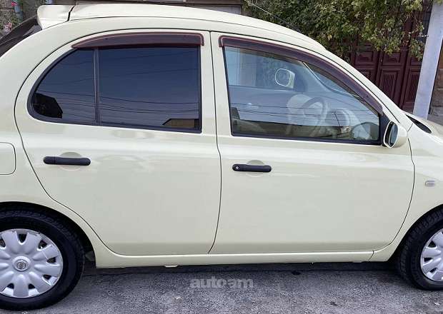 Nissan March 2003 — լուսանկար 10