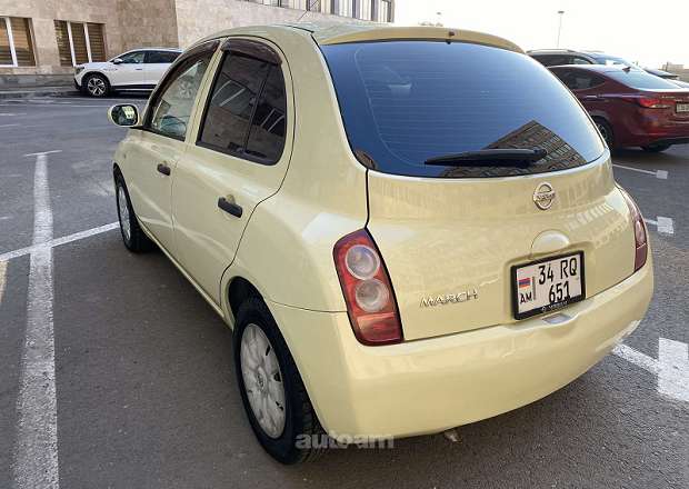 Nissan March 2003 — լուսանկար 1