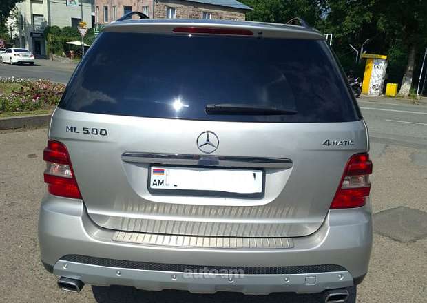 Mercedes-Benz 500 2007 — photo 4