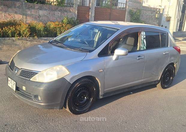 Nissan Tiida 2005 — լուսանկար 6