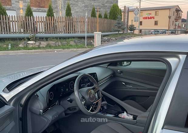 Hyundai Elantra 2021 — photo 5