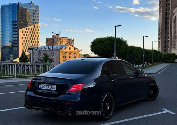Mercedes-Benz E 350