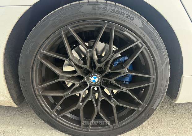 BMW 740