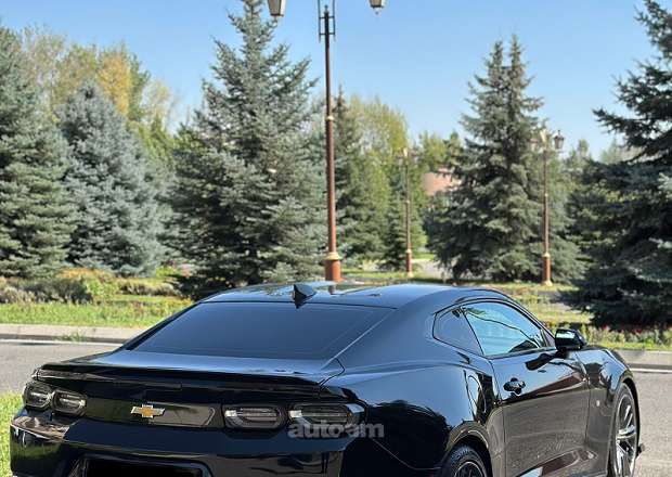 Chevrolet Camaro 2021 — լուսանկար 7