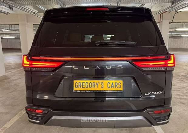 Lexus LX 450