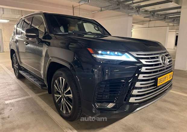 Lexus LX 450