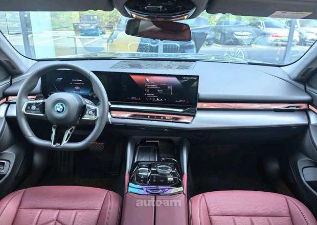 BMW i5