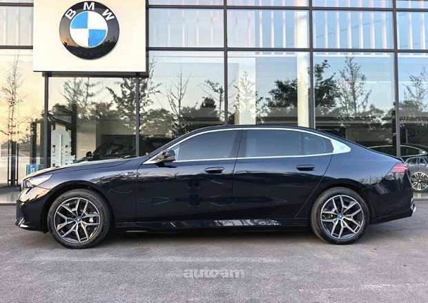 BMW i5