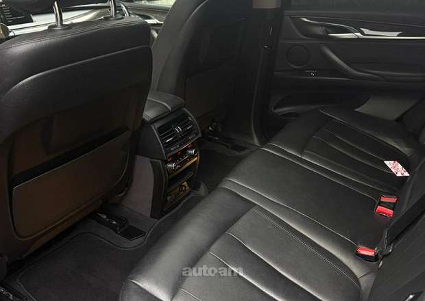 BMW X5 2015 — լուսանկար 8