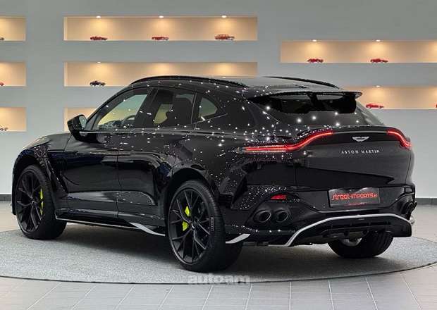 Aston Martin DBX