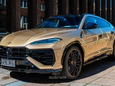 Lamborghini Urus  2025 