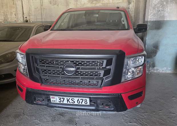 Nissan Titan 2020 — լուսանկար 1