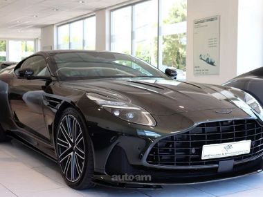 Aston Martin DB11  2025 