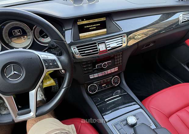 Mercedes-Benz CLS 350 2012 — photo 10