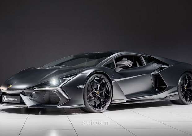 Lamborghini Revuelto