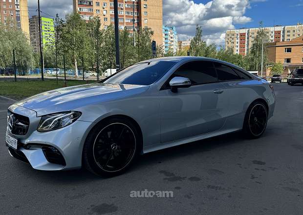 Mercedes-Benz E 200