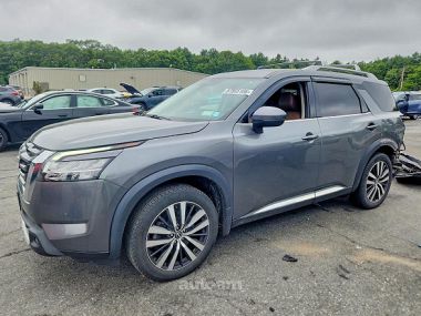 Nissan Pathfinder  2022 