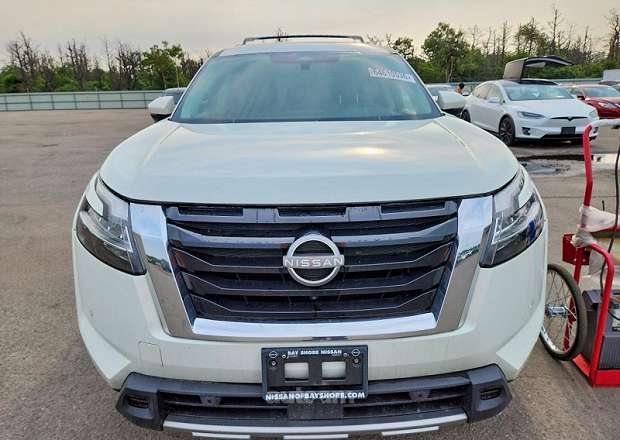 Nissan Pathfinder