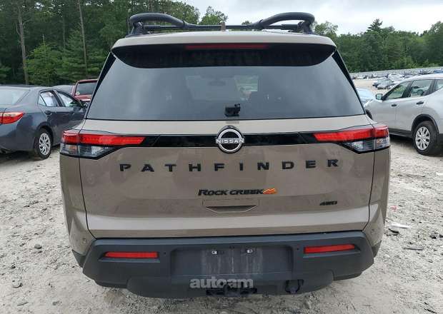 Nissan Pathfinder