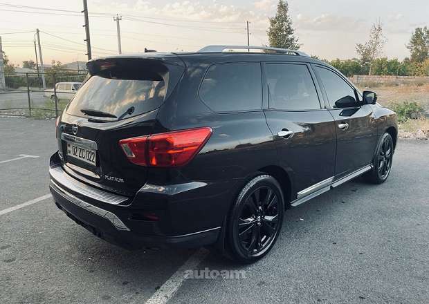 Nissan Pathfinder 2017 — լուսանկար 5