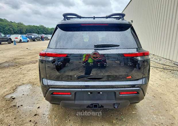 Nissan Pathfinder