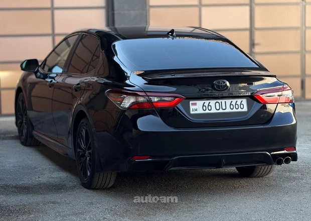 Toyota Camry 2020 — լուսանկար 6