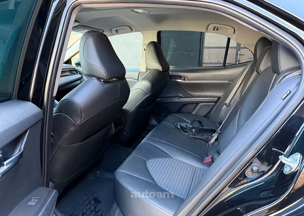 Toyota Camry 2020 — լուսանկար 9