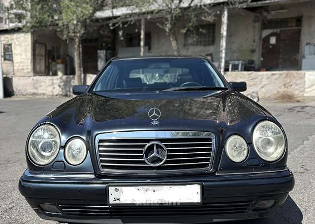 Mercedes-Benz E 240 1999 — լուսանկար 1
