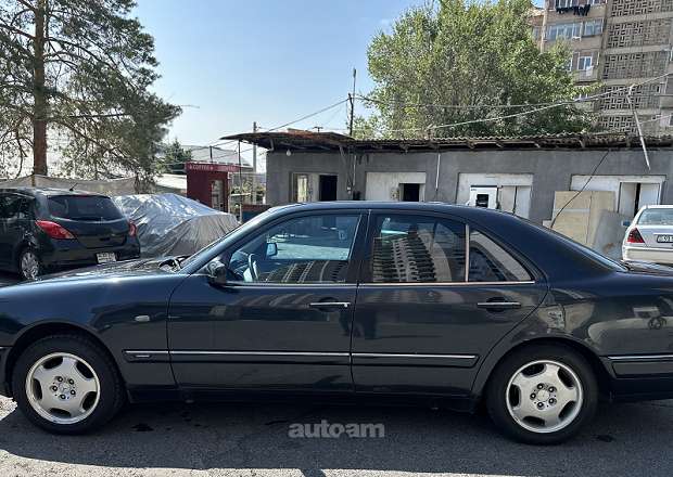 Mercedes-Benz E 240 1999 — լուսանկար 3