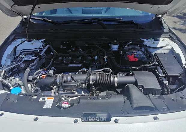 Honda Accord 2018 — photo 12