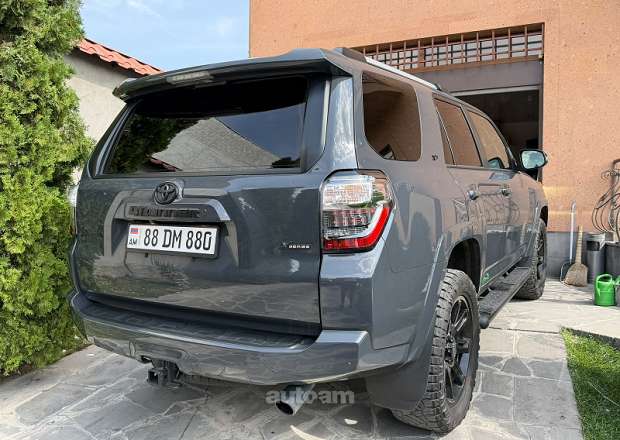 Toyota 4-Runner 2024 — լուսանկար 4