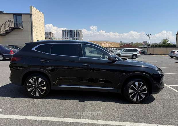 BYD Song Plus 2025 — photo 3