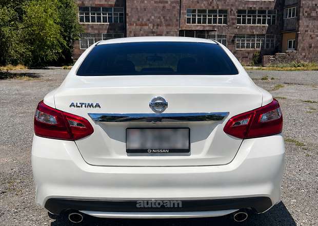 Nissan Altima 2016 — լուսանկար 2