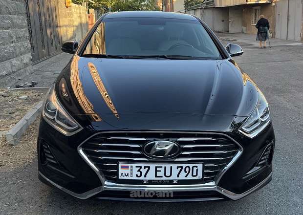 Hyundai Sonata 2017 — фото 1