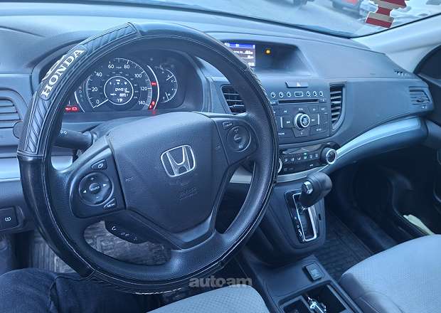Honda CR-V 2016 — photo 1