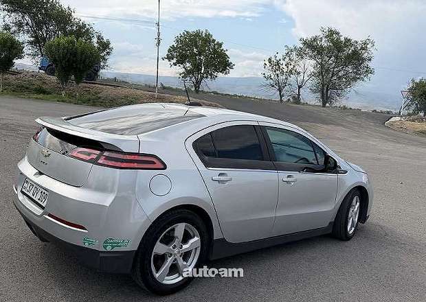 Chevrolet Volt 2015 — լուսանկար 4
