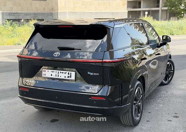 Toyota BZ3X 2025 — լուսանկար 2