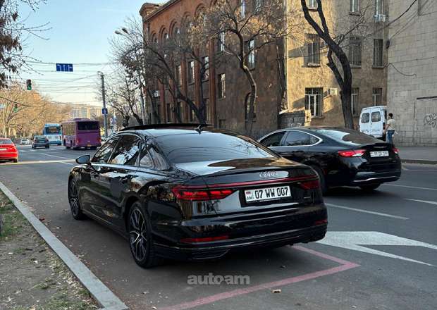 Audi A8