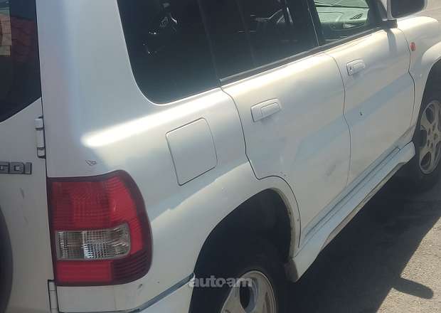 Mitsubishi Pajero Pinin (IO)