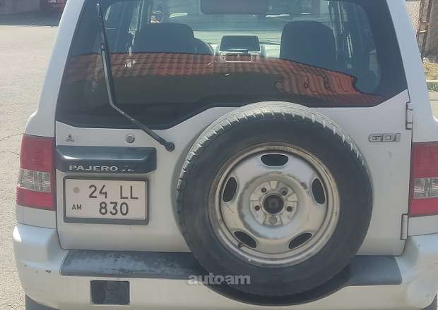 Mitsubishi Pajero Pinin (IO)