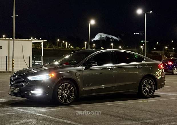 Ford Fusion