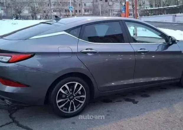 JAC J7 2023 — լուսանկար 11