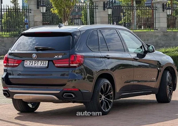 BMW X5 2018 — լուսանկար 3