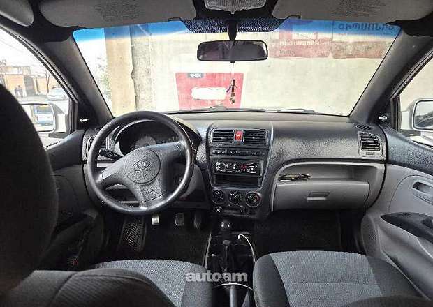 Kia Picanto 2006 — լուսանկար 5