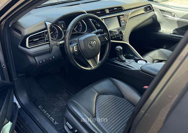 Toyota Camry 2019 — photo 5