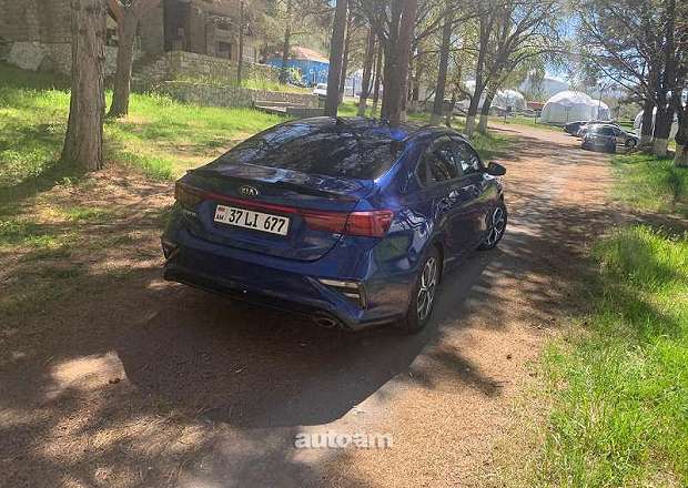 Kia Forte 2020 — լուսանկար 4