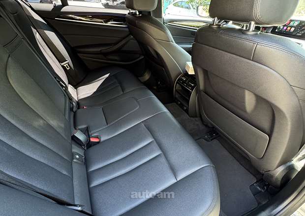 BMW 530 2019 — լուսանկար 13